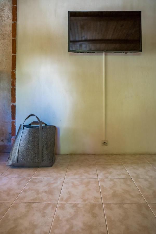 Gite Jardin - Broussas Beach - Stay In Vassiviere Faux-la-Montagne Ngoại thất bức ảnh